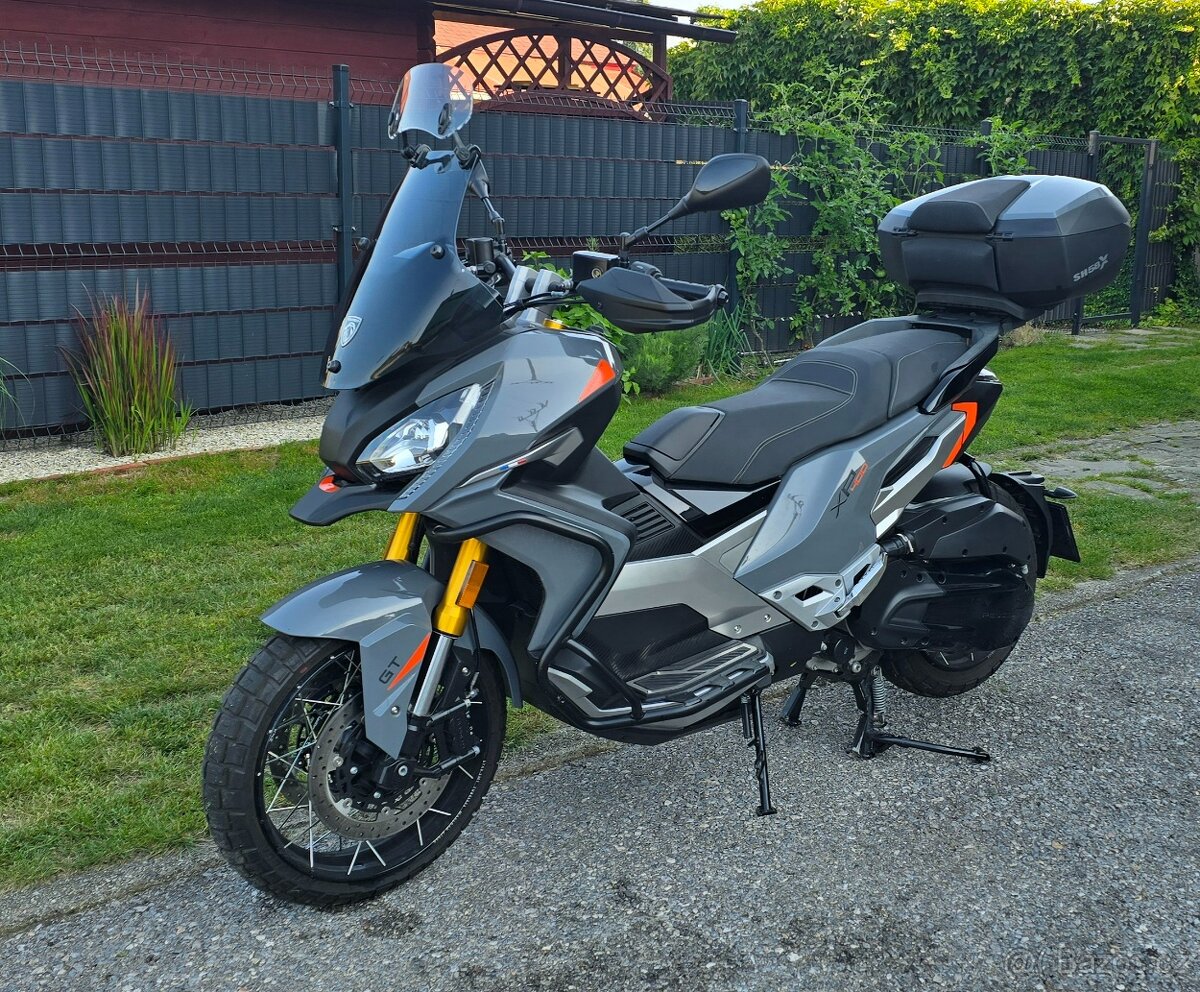 PEUGEOT XP 400 GT - 2