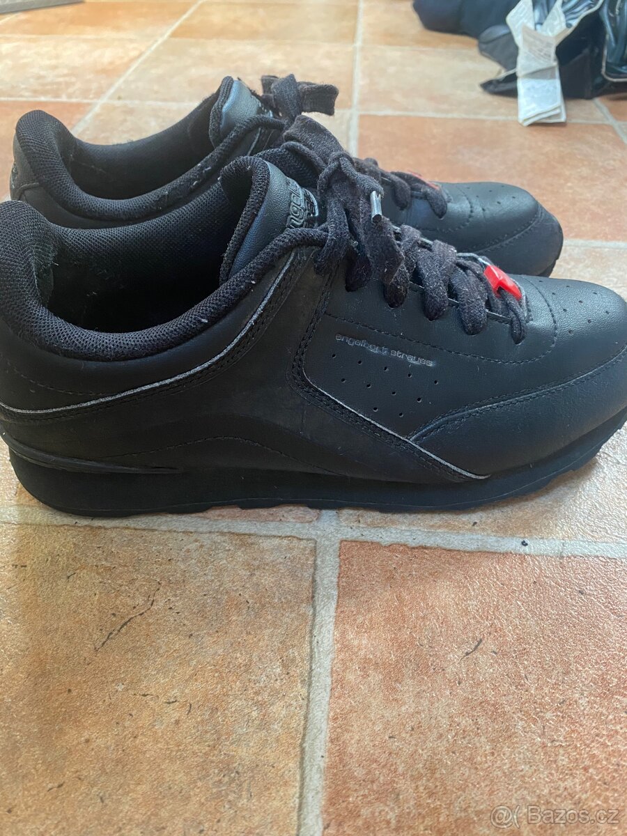 Prodám Klučičí boty - 2