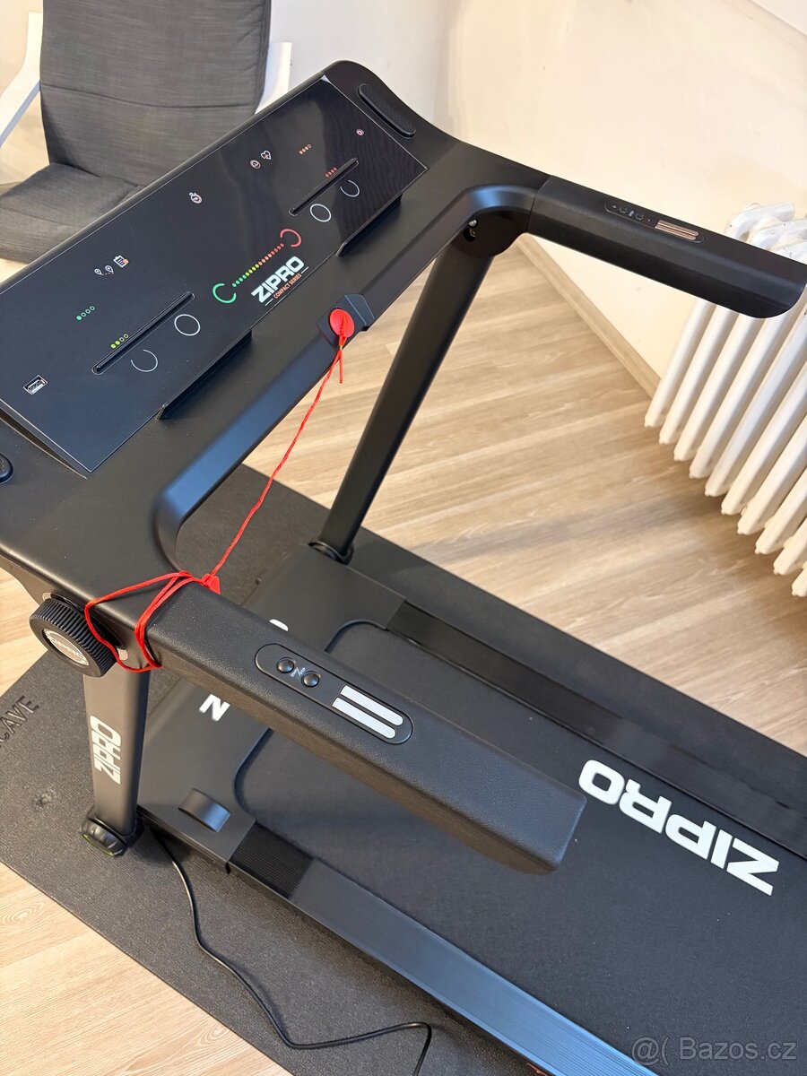 Běžecký pás ZIPRO PACTO - 2