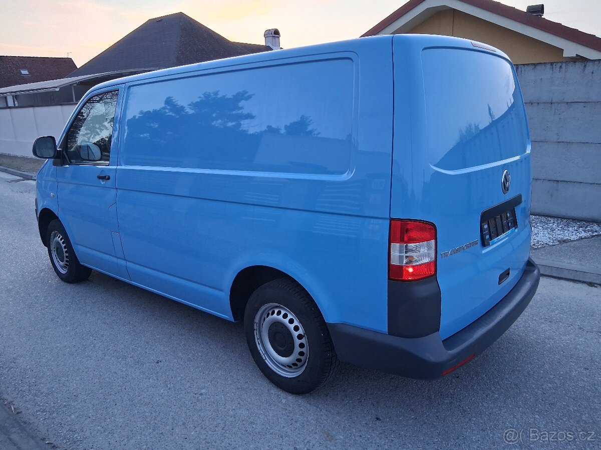 VW Transporter T5 facelift - 2