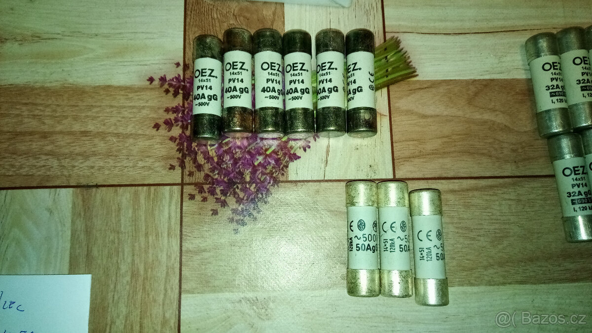 Válcové pojistky vel. 14x51 více kusů, více typů dle počtu A - 2