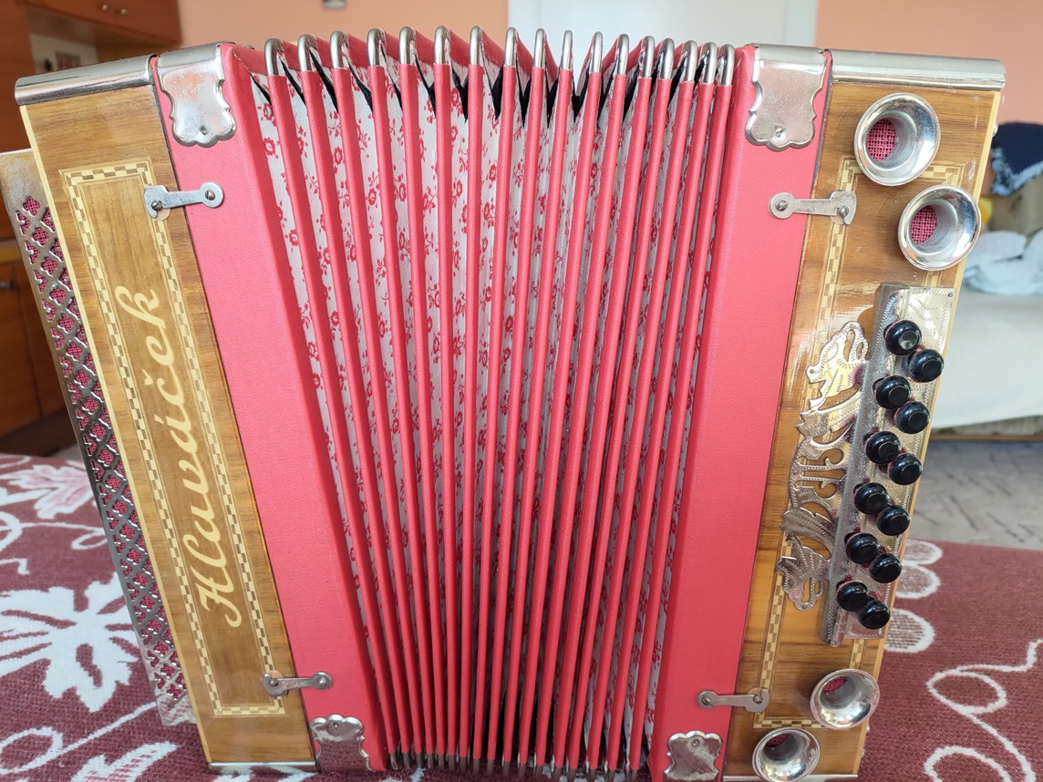 Heligonka HLAVÁČEK - 2