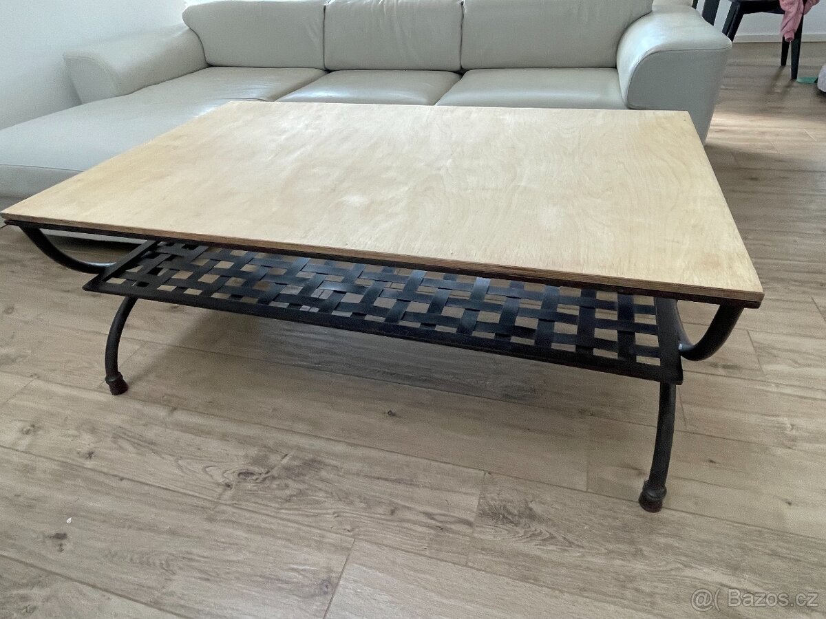 PĚKNÝ BYTELNÝ STŮL - 2