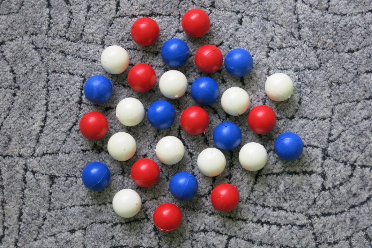 Prodám příslušenství na kulečník NĚGUŠ (bába, hříbek) - 2