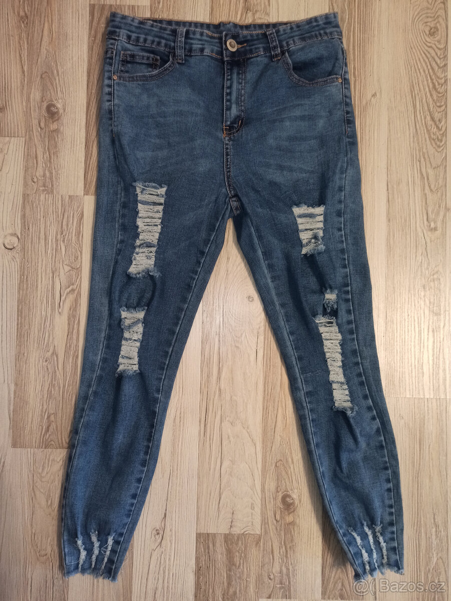 Dámské trhané džíny 7/8 ke kotníkům Miss RJ - vel. M - 2
