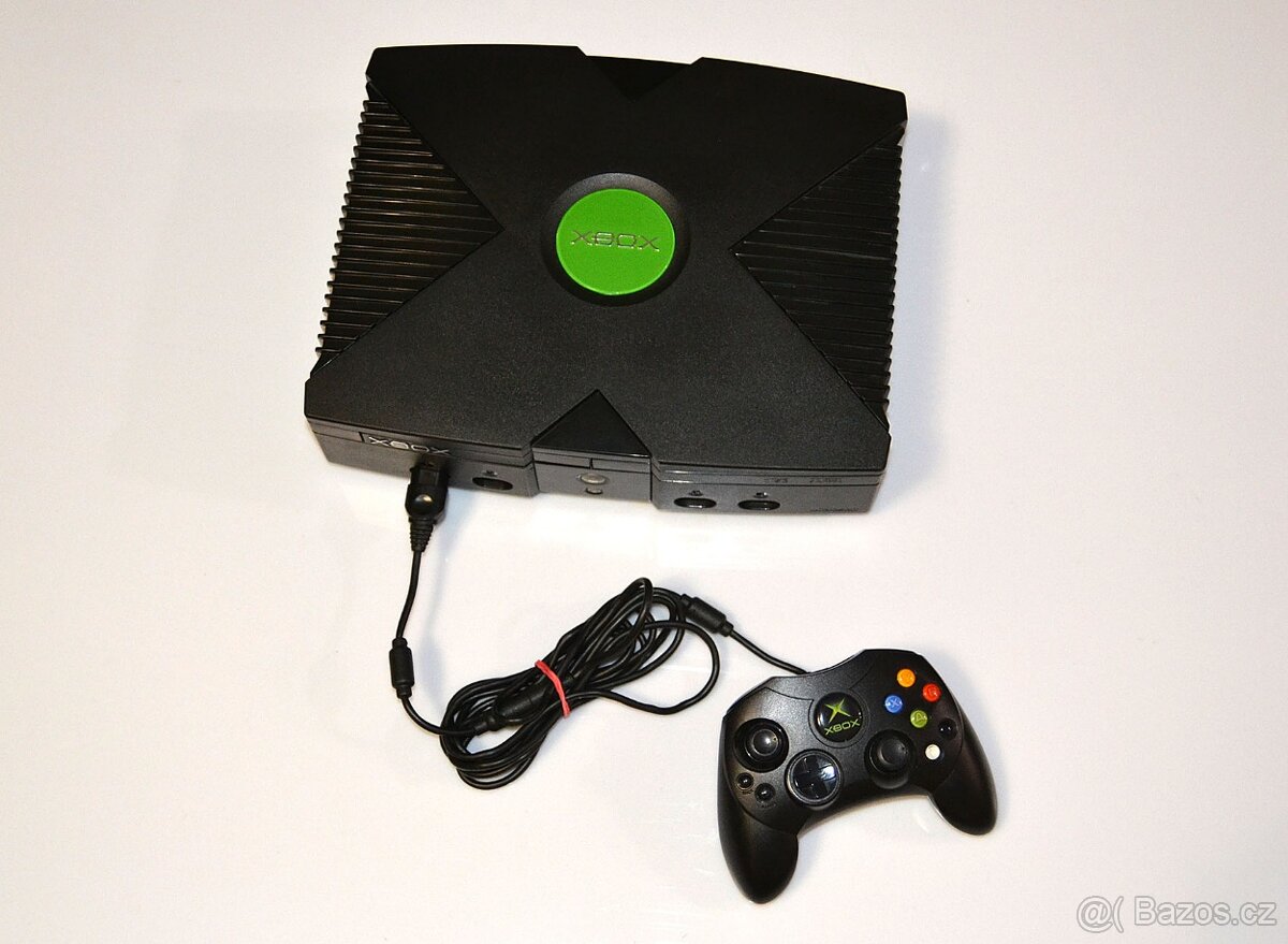 Xbox Video Game System + 4 hry - 2