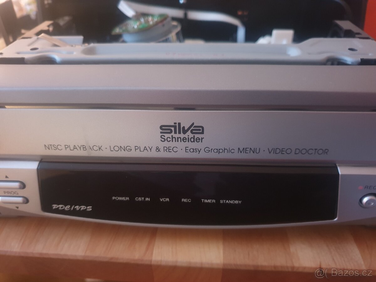 Videorekordér Silva Schneider VRC 211Y - 2