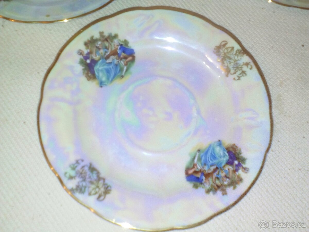 sada kávových hrnečků, s motivem princezen, 4ks - 2