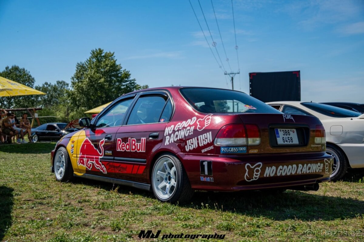 ALU Japan Racing JR3 r15 - 2