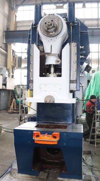 Lis výstředníkový LE 400 C - 2