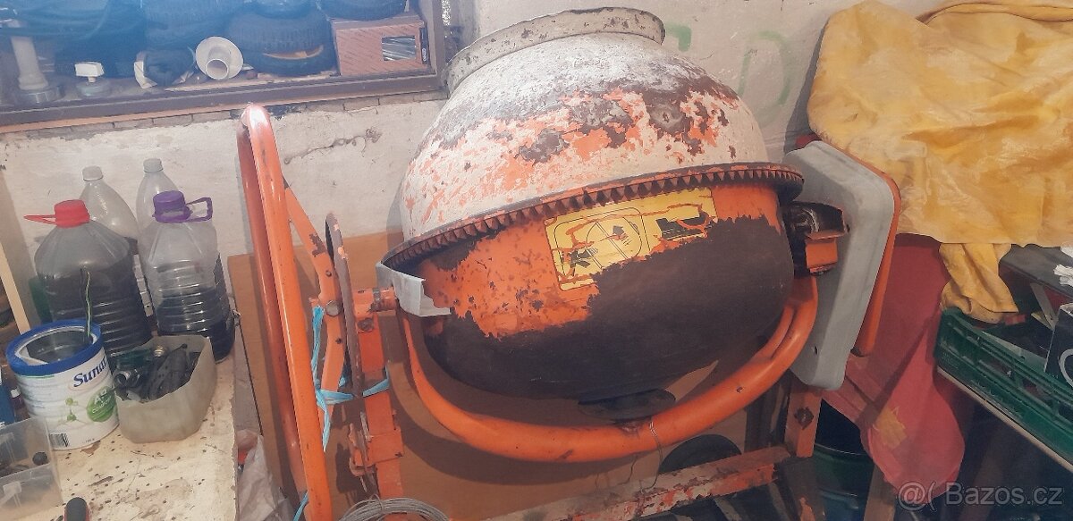 Zednicka míchačka - 2