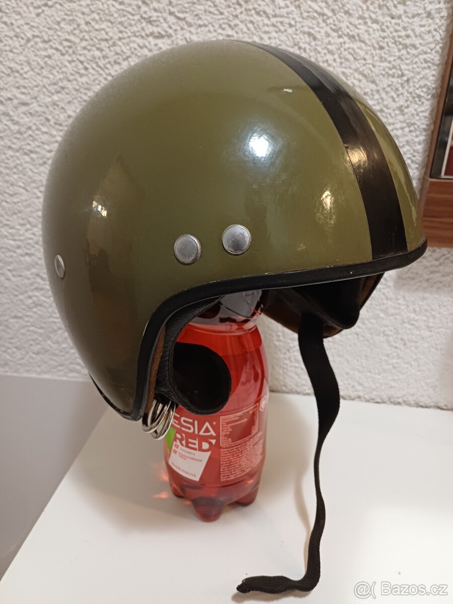 Helm,kokos,cassida,pérák,pionýr,kývačka,jawa,čz - 2