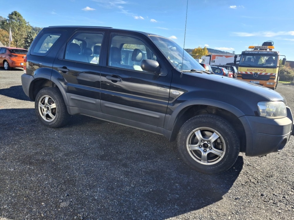 Ford Maverick 2,3 XLT - 2