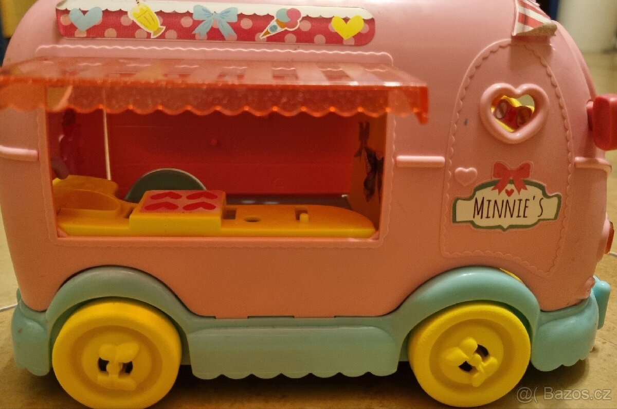 Minnie auto - 2