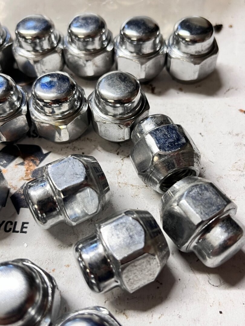 20x matice matky Mazda CX5 - 2