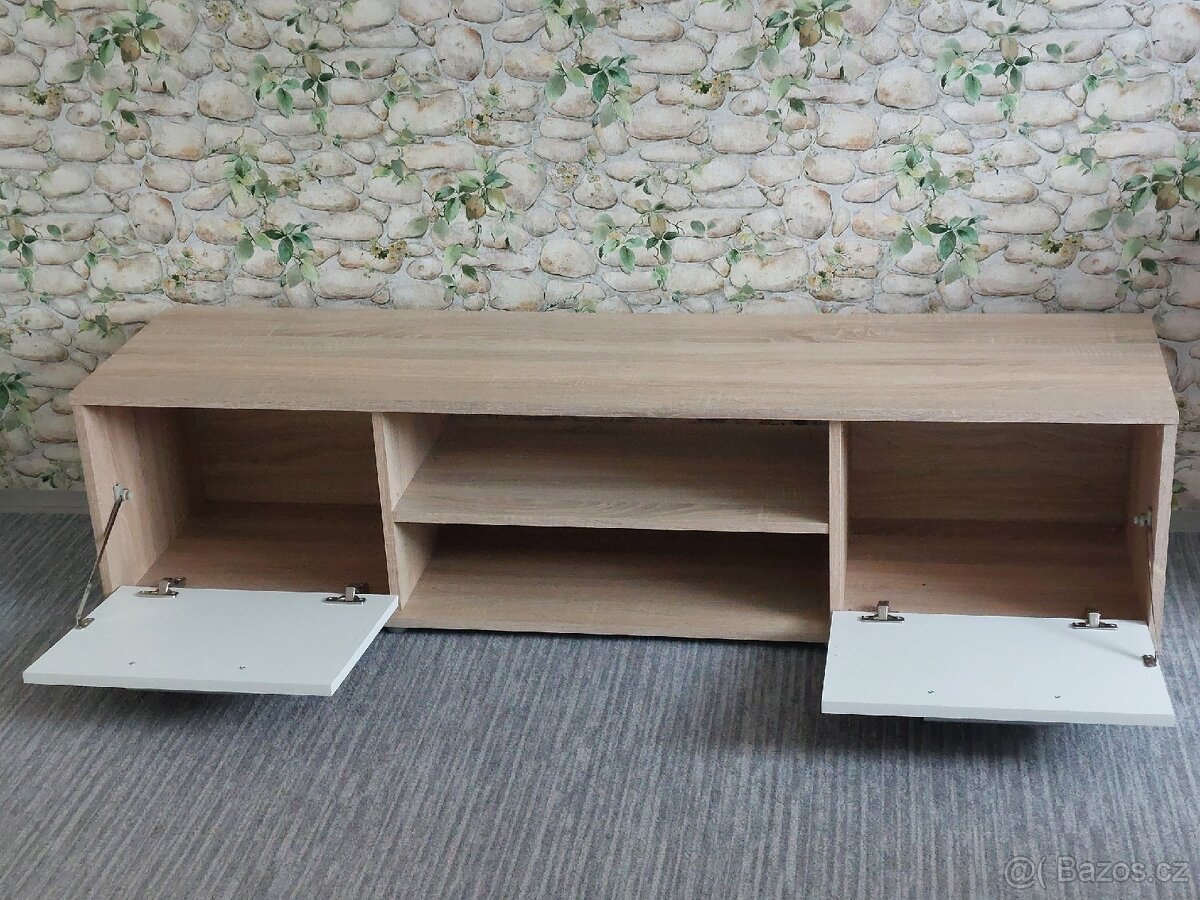 TV stolek ze sestavy - 2