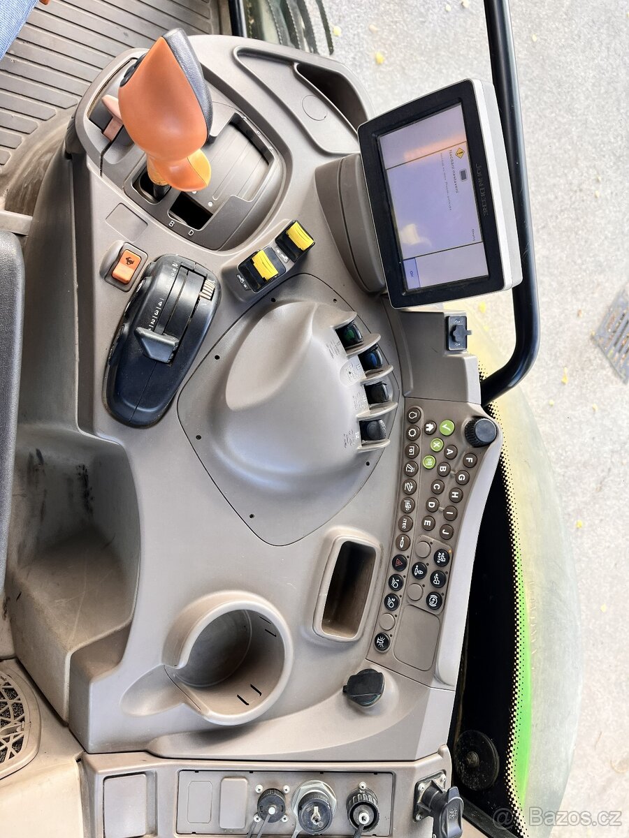 Traktor John Deere 6190R - 2