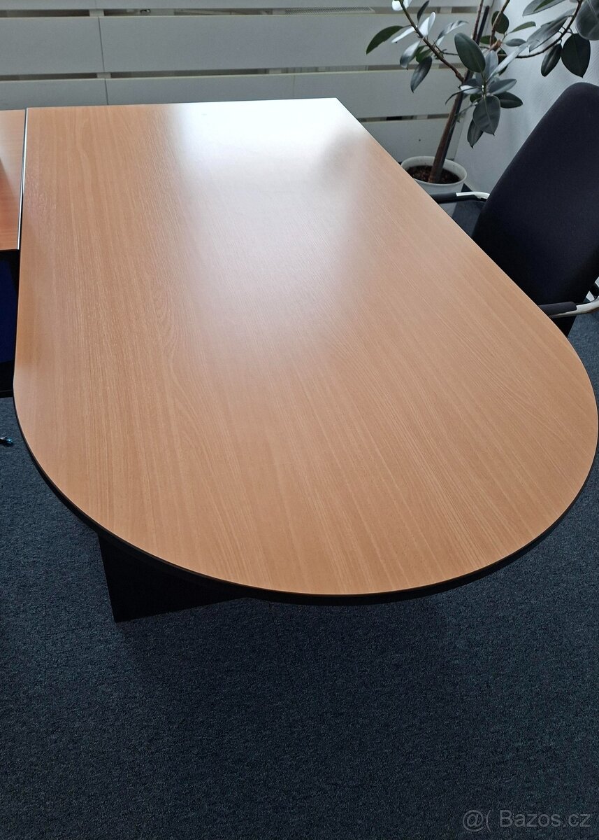 kancelářské stoly - 2