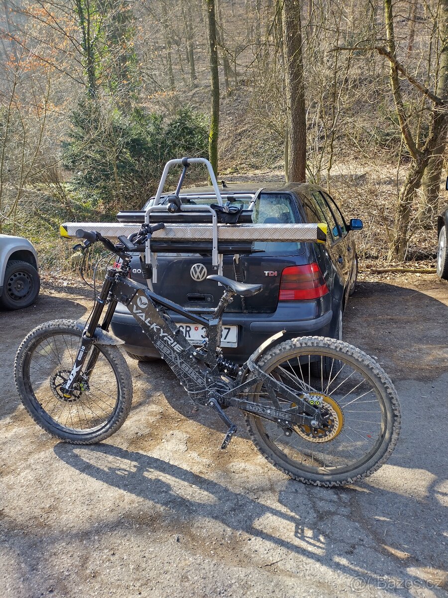 nosič kol THULE na 5. dveře - 2