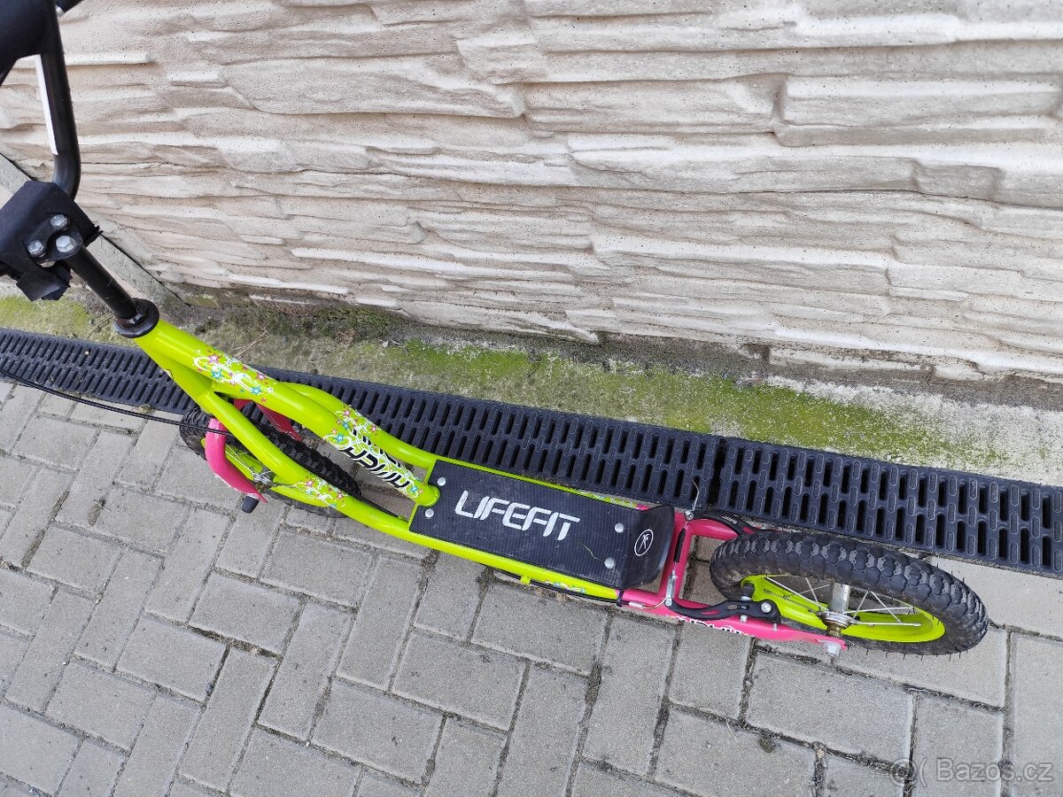 Prodám dětskou koloběžku 350 Kč,Ostrava - 2