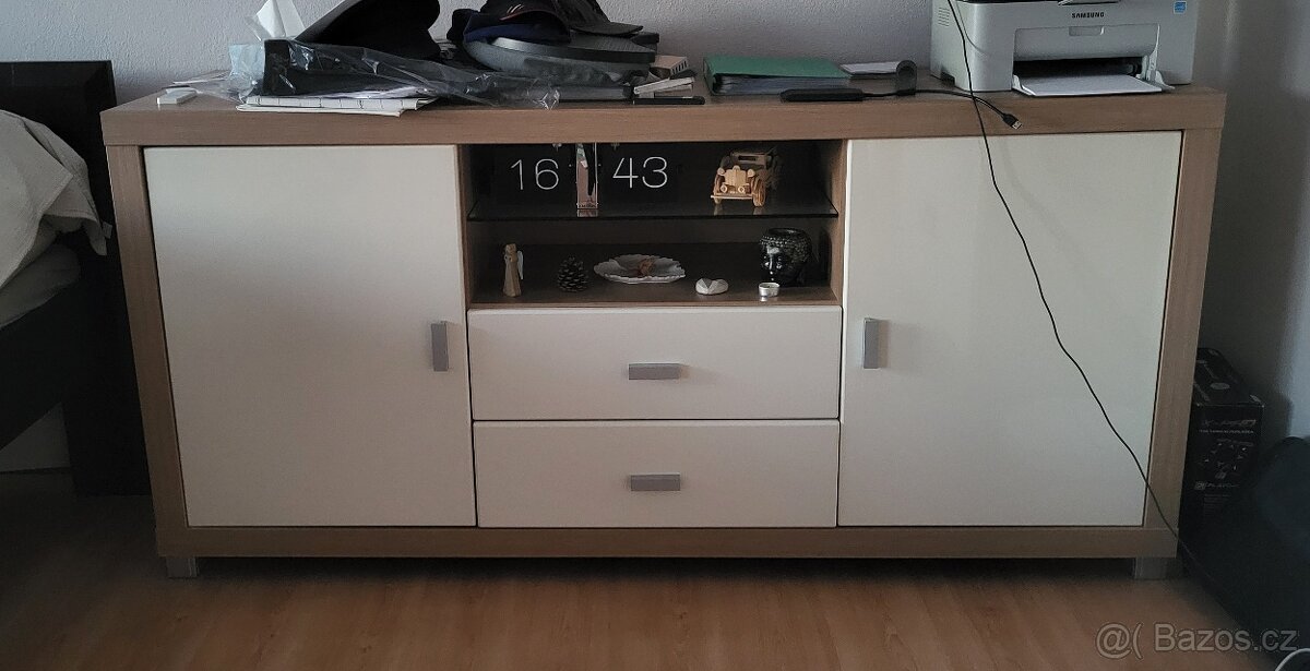 Obývací stěna - 2