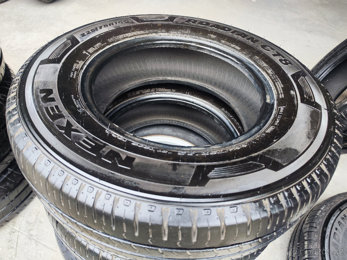 Letní pneu = 225/75 R16C = NEXEN = 2ks - 2