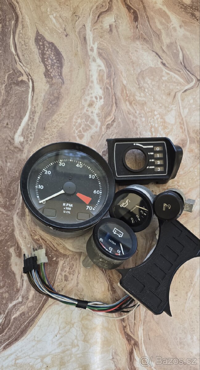 Budiky jaguar xj6. Xj12 - 2