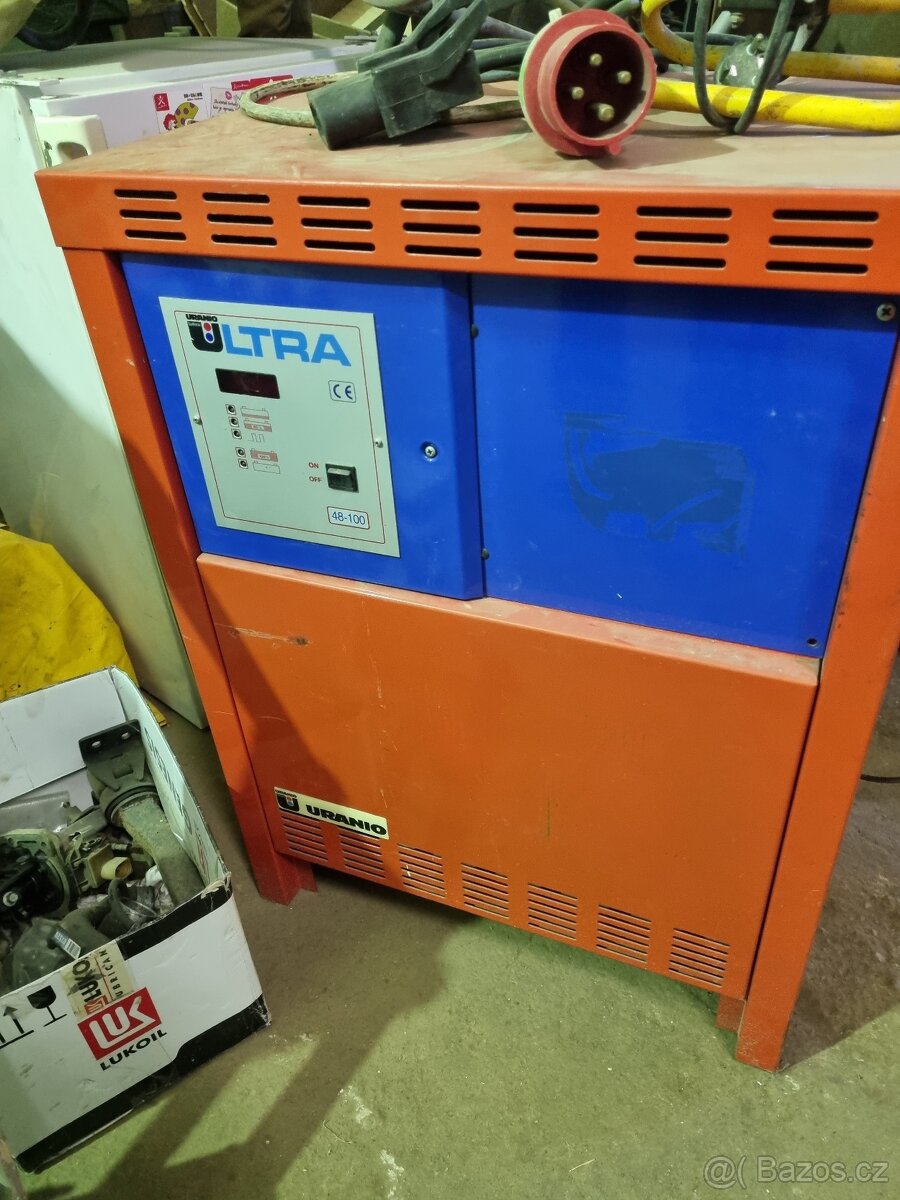 Nabíjecí stroj - 2