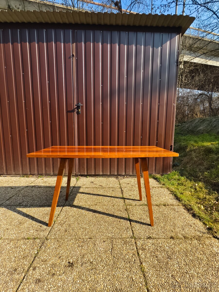 Krásný retro konferenční stolek Tatra - 2