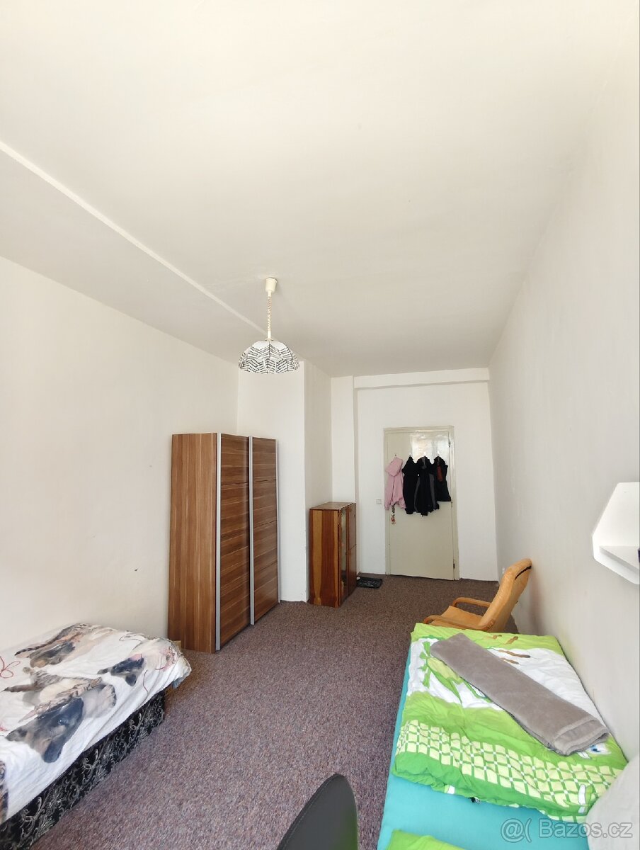 Pronájem pokoje na studentském bytě - 2