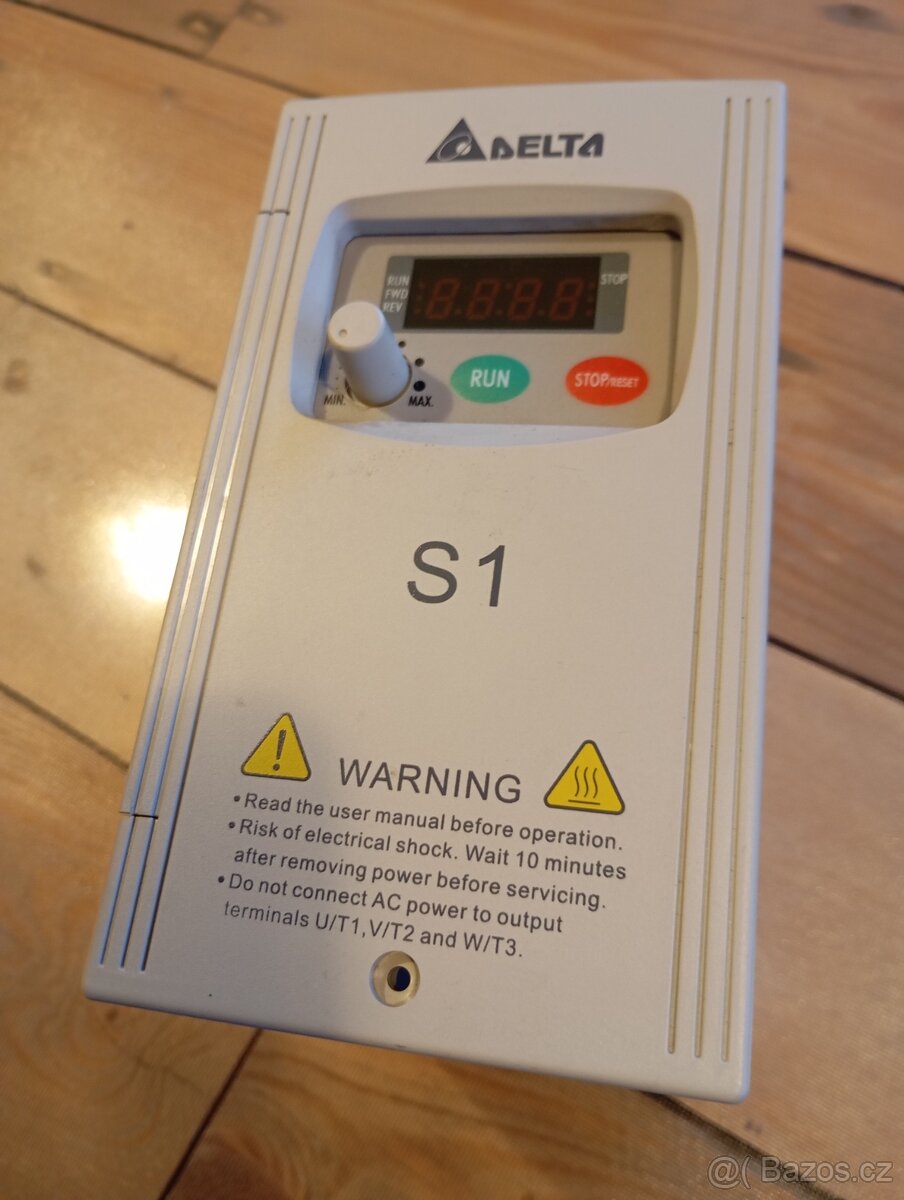 Frekvenční měnič Delta VFD004S23A - 2