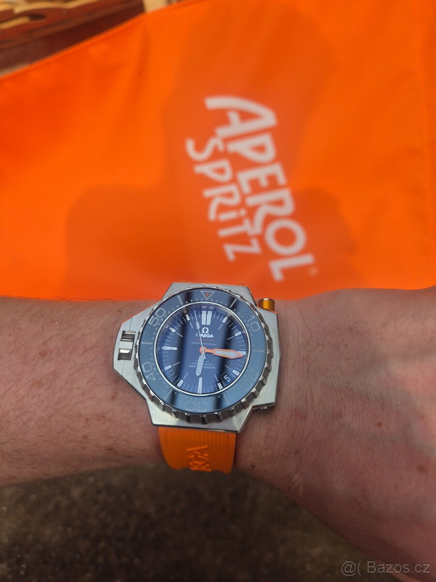 Omega Ploprof 1200m - 2