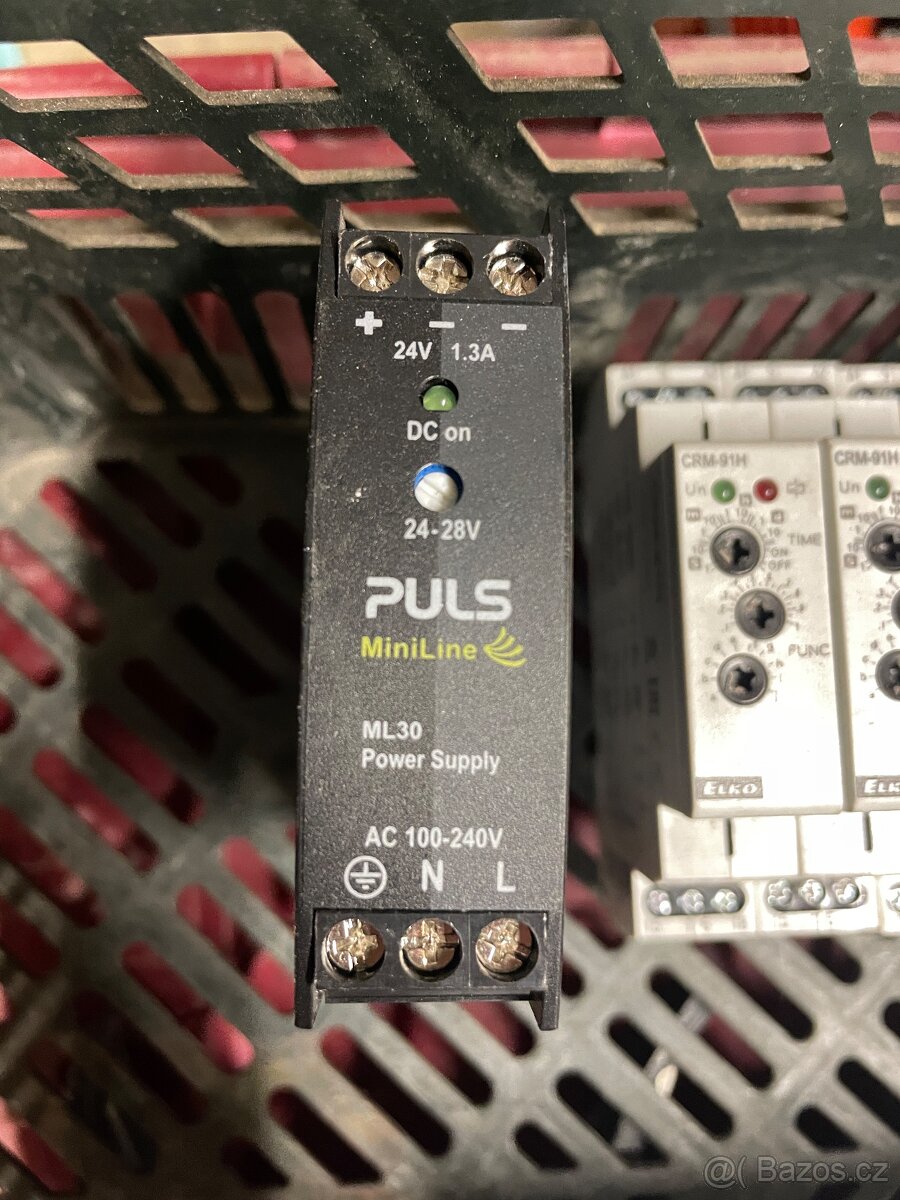 Zbytky jisticu a jineho elektra - 2