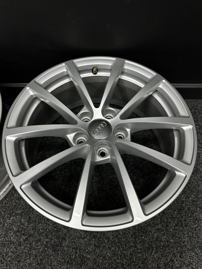 Alu Audi 5x112 17” 4K0601025 - 2