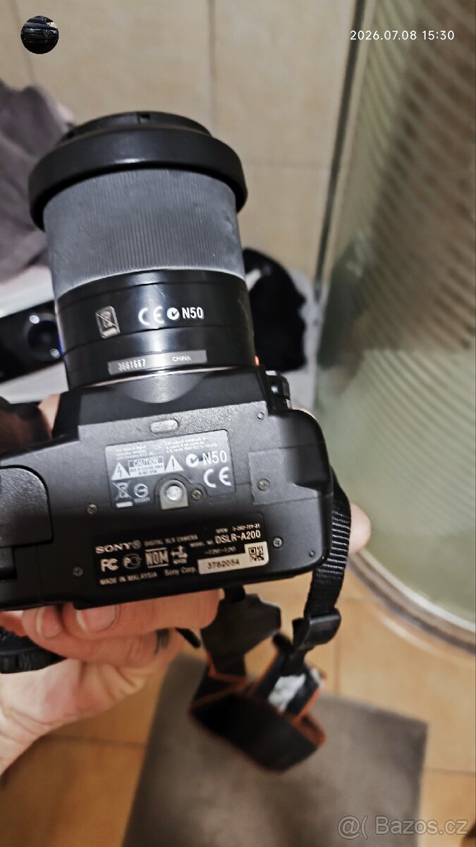 Prodám Sony Alpha A200 – kompletní fotografická sada - 2