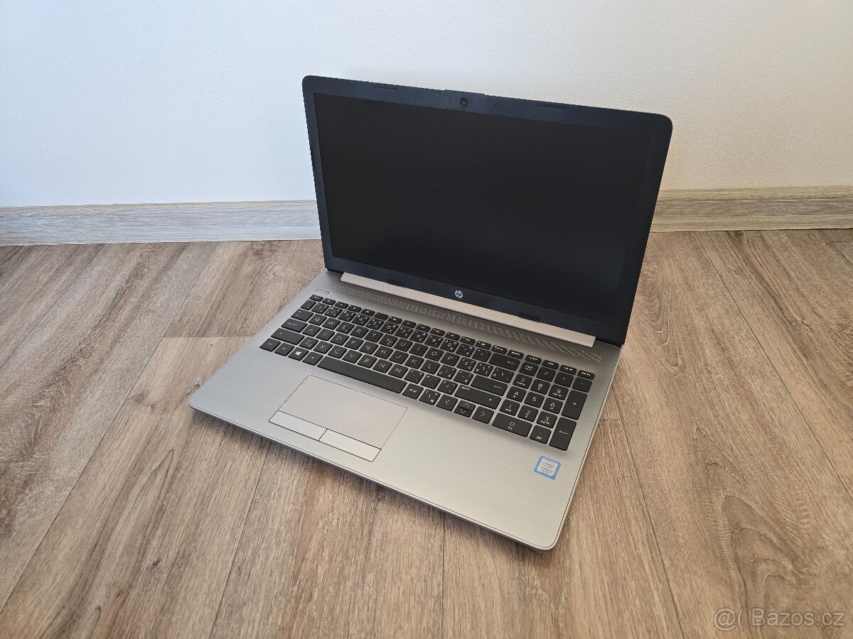 15,6" notebook HP 250 G7 Silver - 2