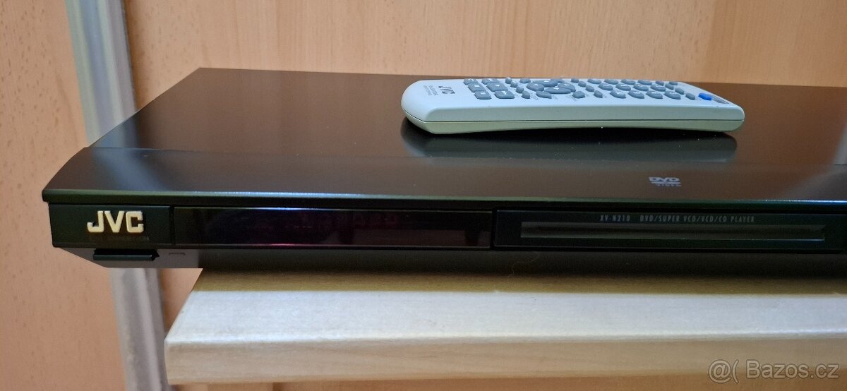 DVD přehrávač JVC - 2