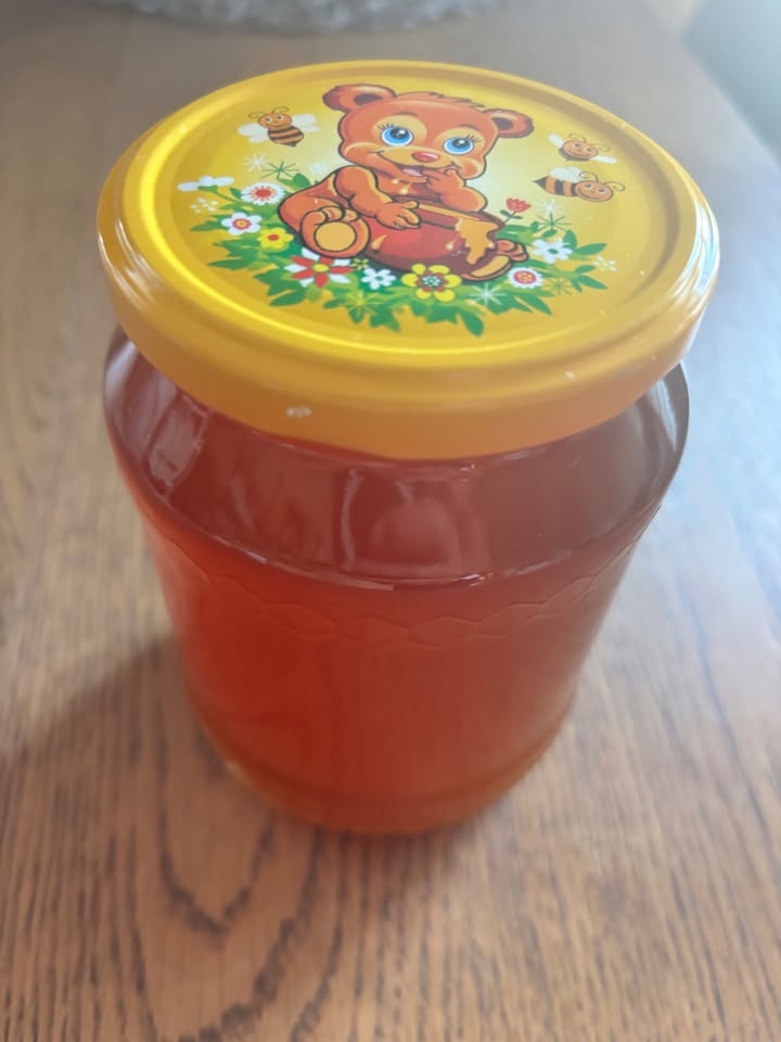 Kvalitní tmavý lesní med - 2