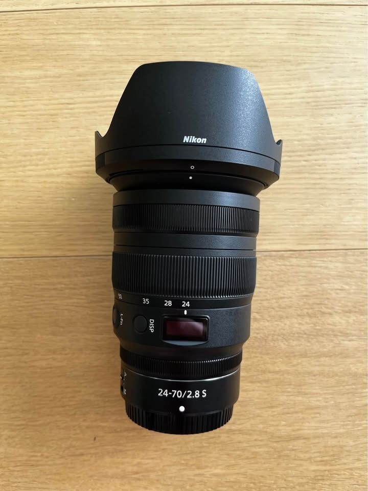 Nikon 24-70 mm f/2.8 S - 2