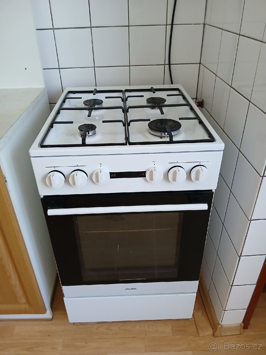 Sporák mora - 2