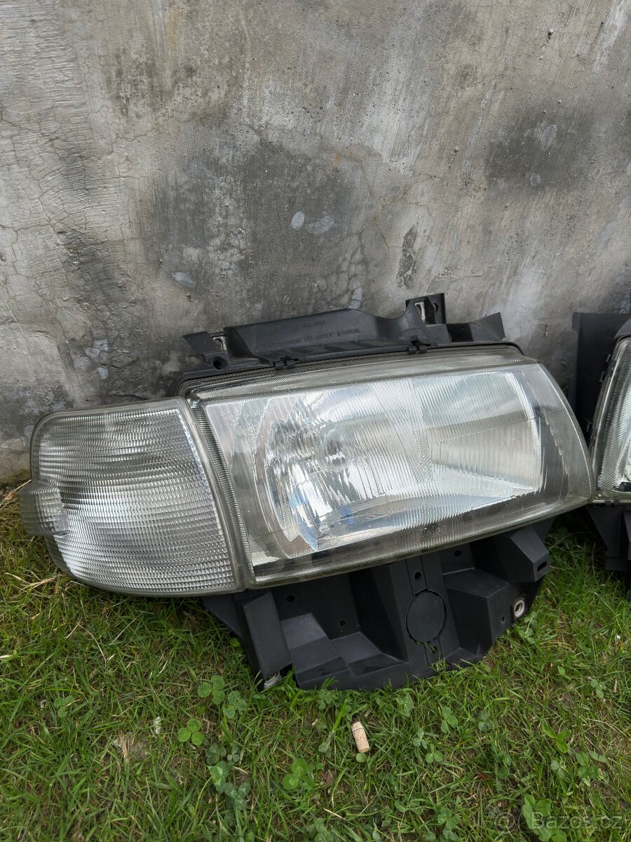 VW T4 - přední světla Valeo + blikače - 2