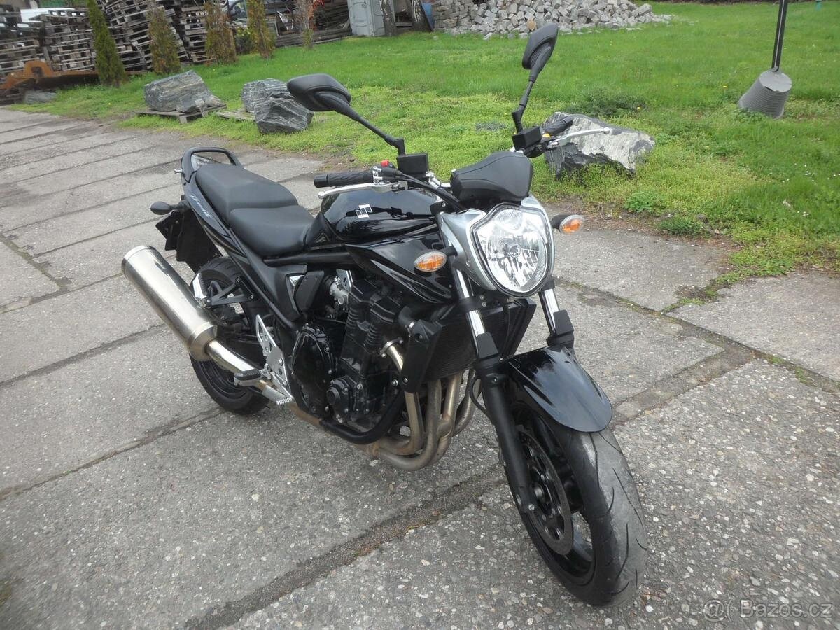 Suzuki Bandit 650 - 2
