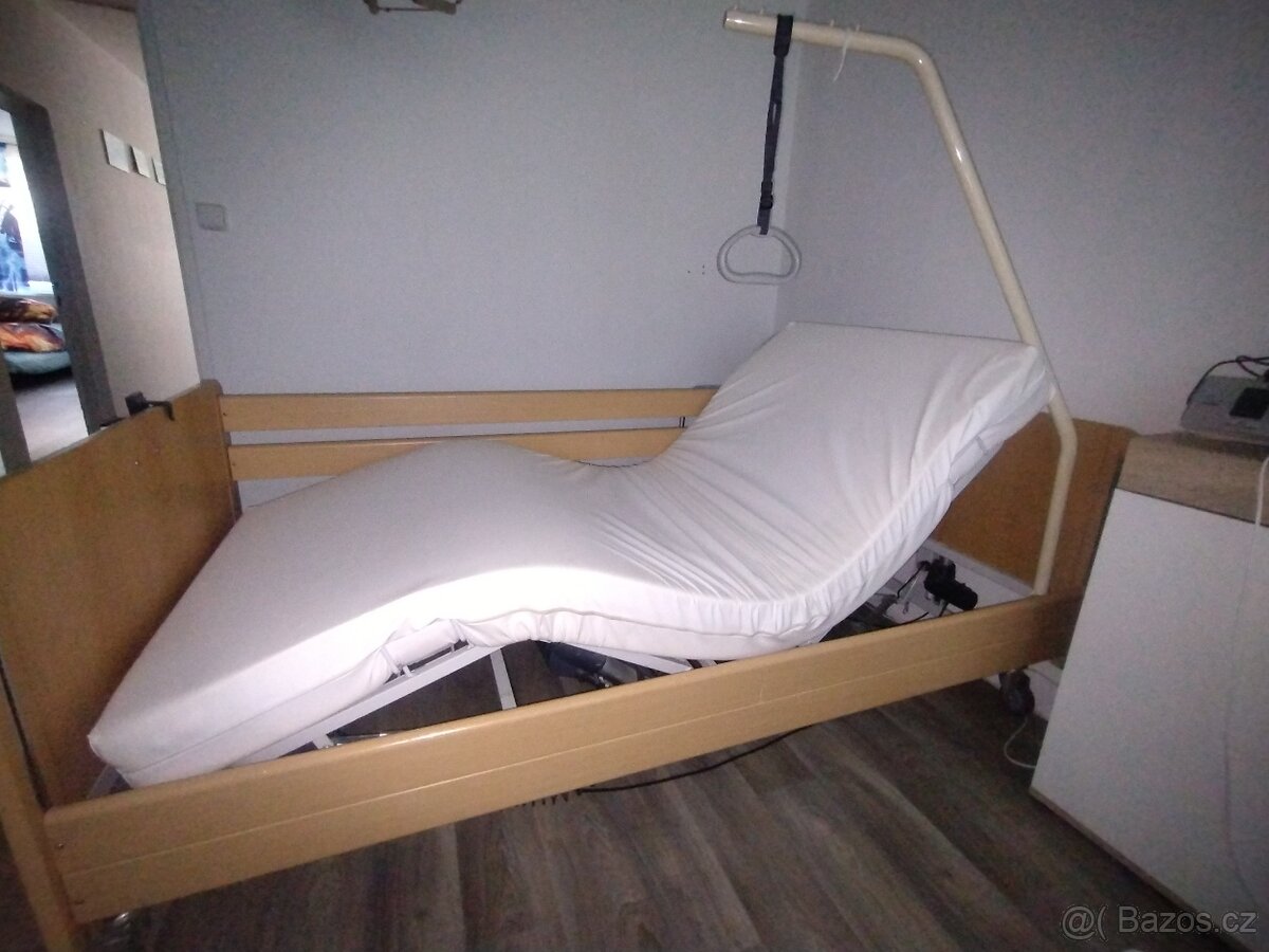 Zdravotní polohovací postel - 2