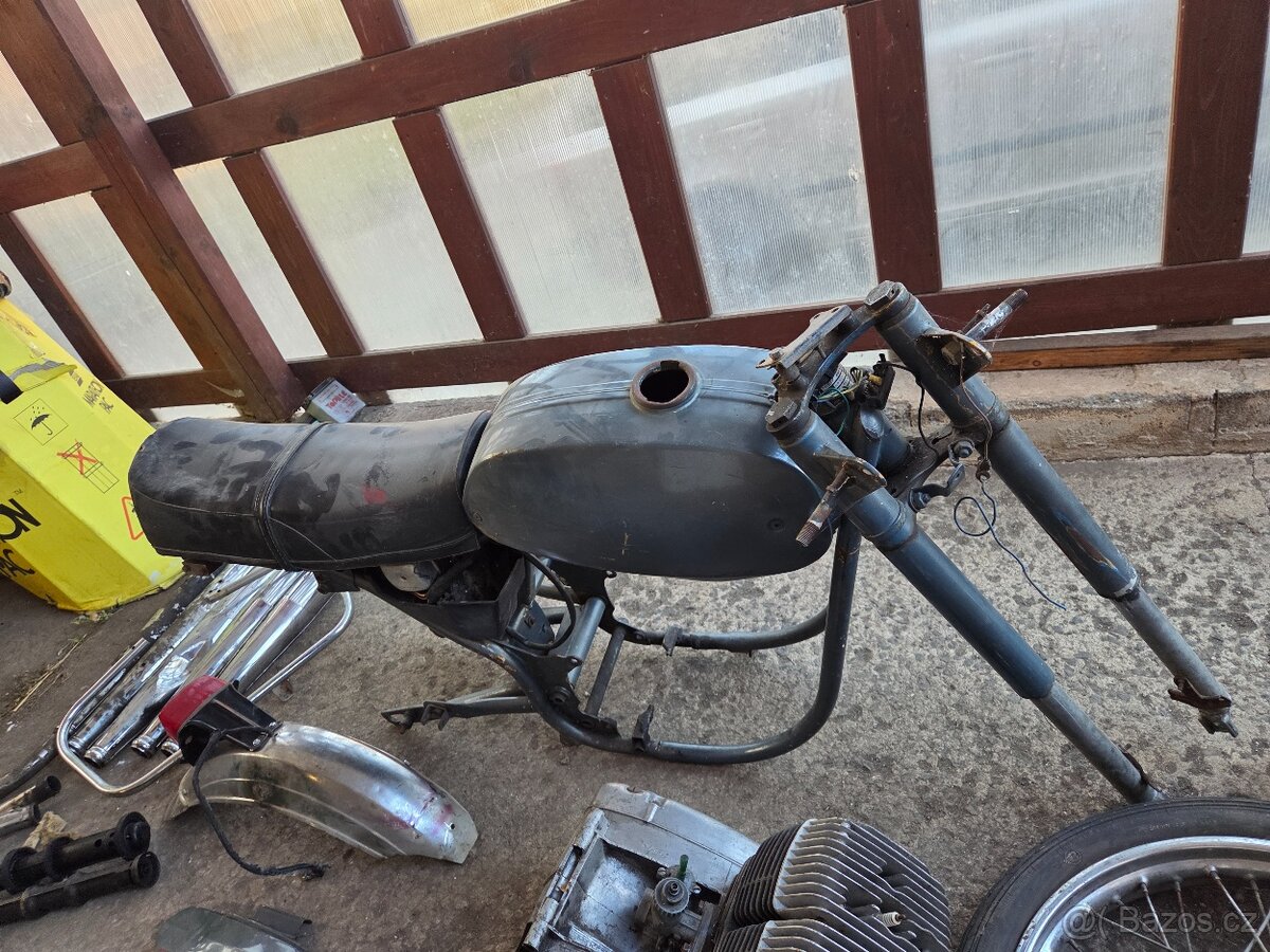 Jawa 350/634 - 2
