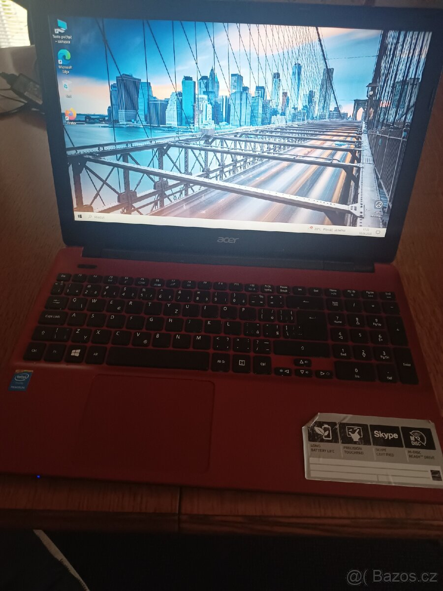 Prodám notebook Acer - 2