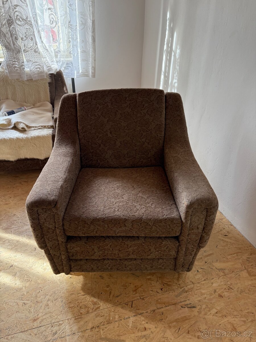 Křeslo - 2