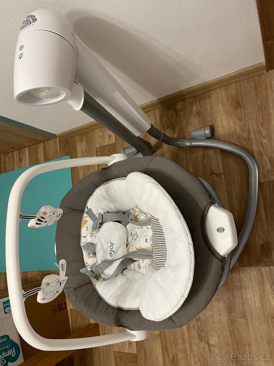 Automatické houpatko Joie - 2