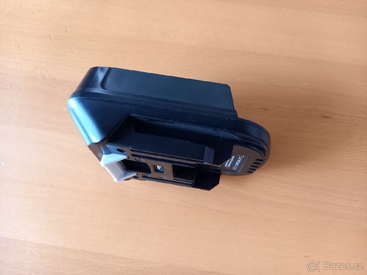 Aku adaptér Dewalt/Milwaukee na Makita - 2