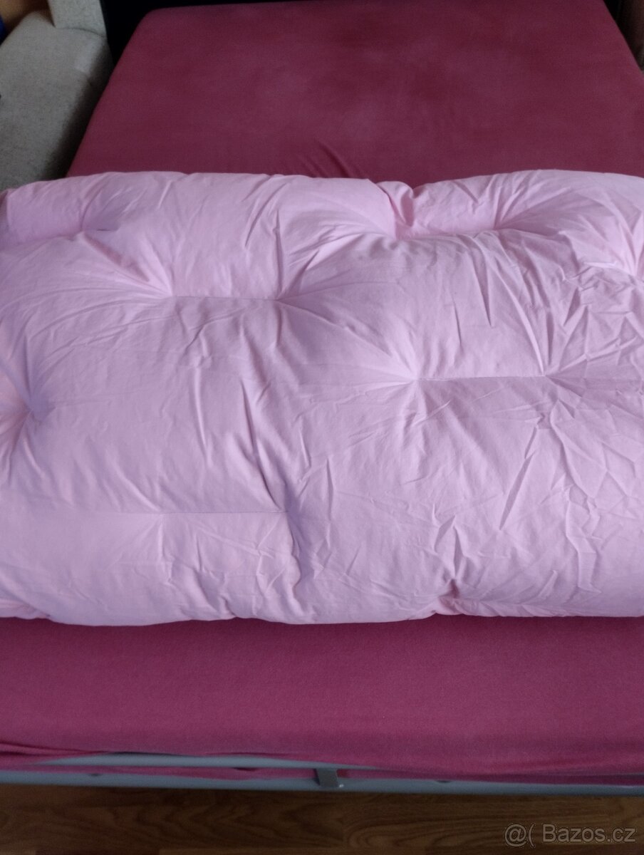 Péřová prošívaná deka + polštář - 2