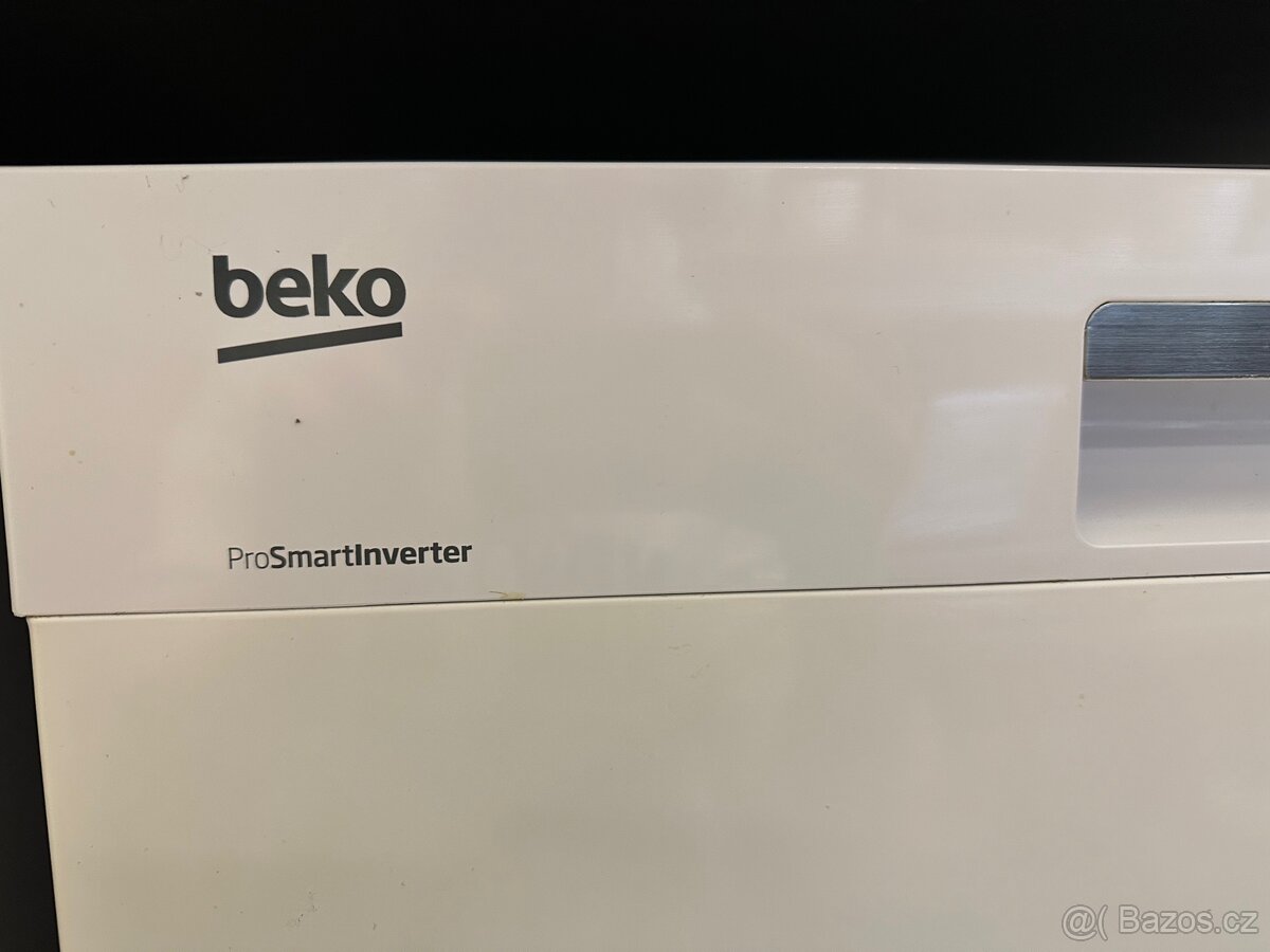 Bílá myčka BEKO - 2